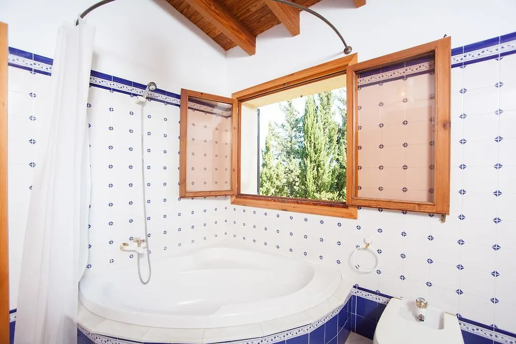 Sos Monjos Villa Artá